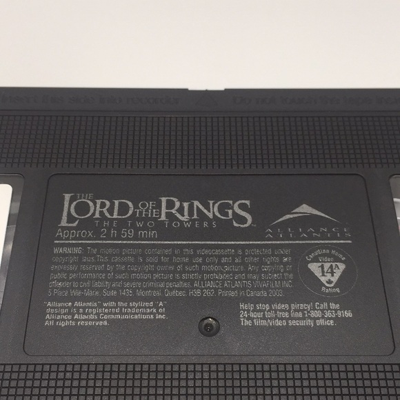 The Lord Of The Rings The Two Towers VHS Video - Picture 8 of 9